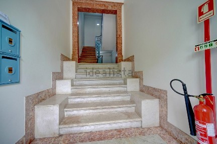Arrendamento de duplex na Avenida António Augusto de Aguiar, 195