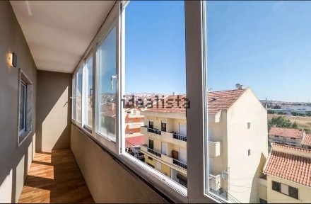 Arrendamento de apartamento T2 na Rua Cidade de Estremoz