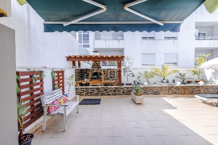 Arrendamento de apartamento T2 na Rua Raul Rego s/n
