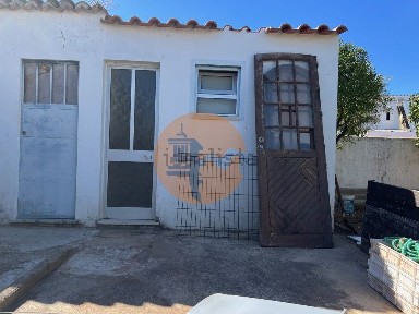 Espaço comercial à venda na Travessa da Cancela, 18