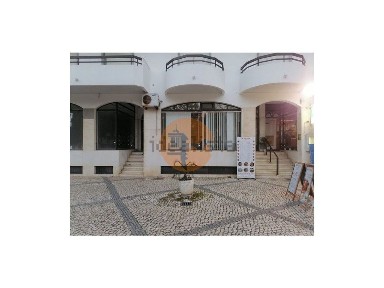 Espaço comercial à venda em Monte Gordo