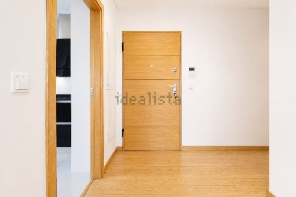 Arrendamento de apartamento T3 na Rua Rodrigo Paganino, 2 /2a