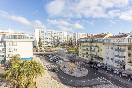 Arrendamento de apartamento T3 na Rua da Quinta das Palmeiras