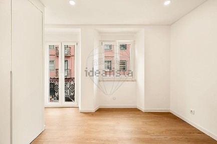 Arrendamento de apartamento T2 na Rua Doutor Teófilo Braga