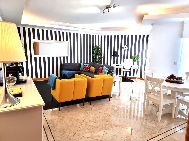 Arrendamento de apartamento T2 na Rua da Torre, 99