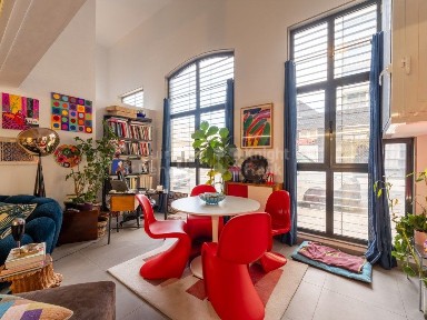 Arrendamento de apartamento T2 na Rua Cais do Tojo, 54