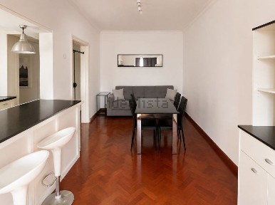 Arrendamento de apartamento T1 na Avenida Almirante Reis