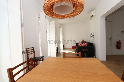 Arrendamento de apartamento T2 na Av. da Liberdade - Marquês de Pombal