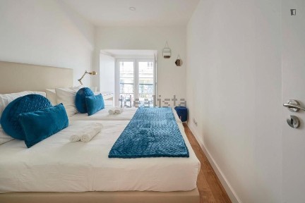 Arrendamento de apartamento T2 na Rua da Misericórdia
