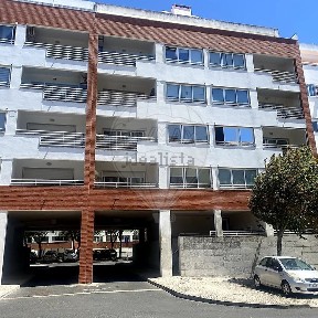 Arrendamento de apartamento T2 no Largo Ametistas