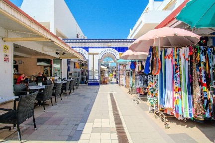 Albufeira e Olhos de Água, Albufeira, Bairro Praia da Oura - Areias de S. João, Rua Ramalho Ortigão