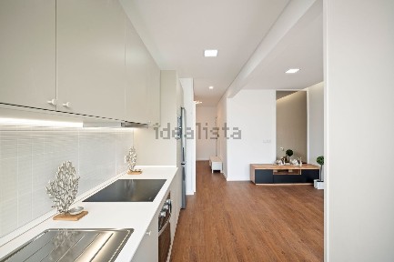 Arrendamento de apartamento T3 na Rua Luciano Cordeiro, 3