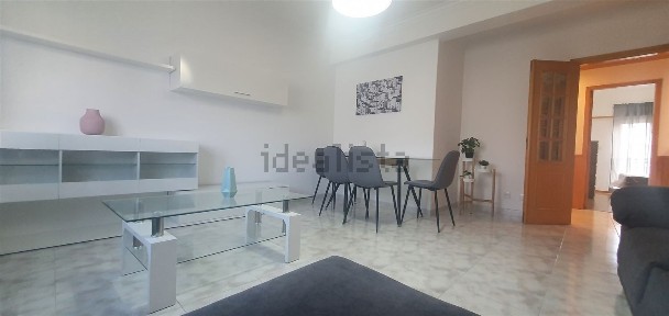 Arrendamento de apartamento T2 em Carregado e Cadafais
