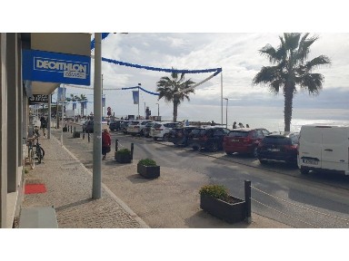 Espaço comercial à venda no Centro - Quarteira Velha