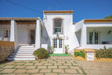 Albufeira e Olhos de Água, Albufeira, Bairro Branqueira - Brejos, Em526