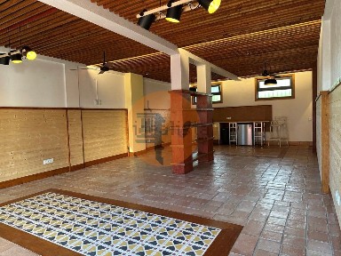 Espaço comercial à venda em Fuseta