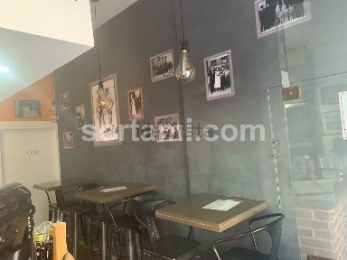 Espaço comercial à venda em Quinta do Romão
