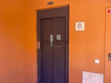 Espaço comercial à venda na Quinta do Lago - Pinheiros Altos