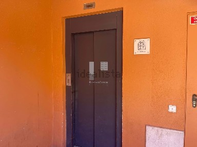 Espaço comercial à venda na Quinta do Lago - Pinheiros Altos