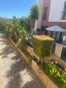 Moradia em banda à venda na Rua São Sebastião