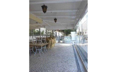 Espaço comercial à venda na Avenida Tomás Cabreira