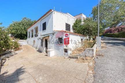 Lagoa e Carvoeiro