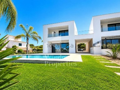 Quarteira, Vilamoura, Bairro Hilton - Rua do Brasil, Rua da Noruega