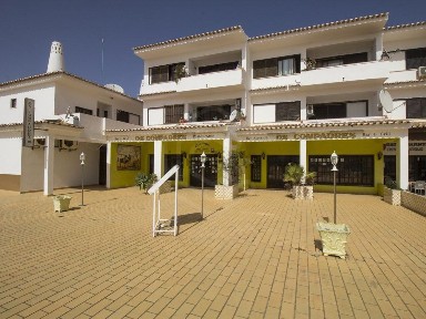 Espaço comercial à venda no Montechoro