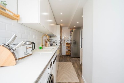 Apartamento T2 à venda na Rua Amílcar Cabral