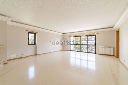 Apartamento T3 à venda na Rua do Viveiro, 537