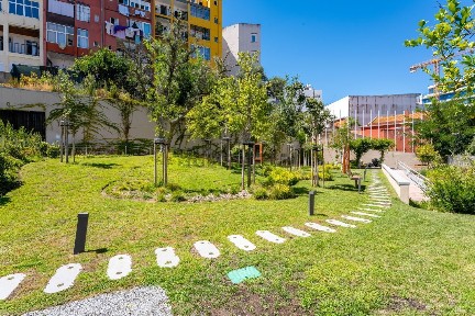 Apartamento T2 à venda na Rua das Beatas