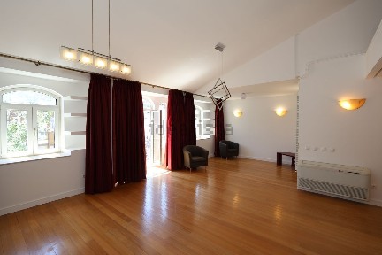 Penthouse à venda na Rua Martens Ferrão