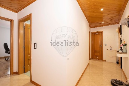 Apartamento T2 à venda na Rua de Monção