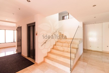 Apartamento T4 à venda em Costa da Guia