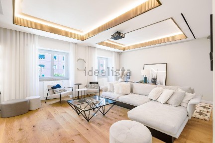 Apartamento T4 à venda na Avenida Guerra Junqueiro, 26