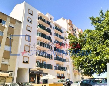 Apartamento T3 à venda em Carregado e Cadafais