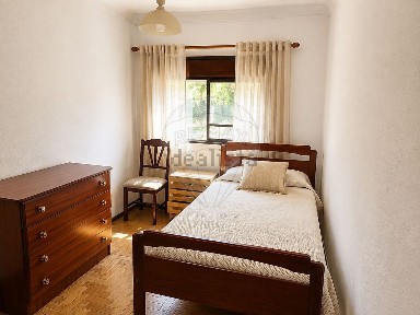 Apartamento T3 à venda em Olivais