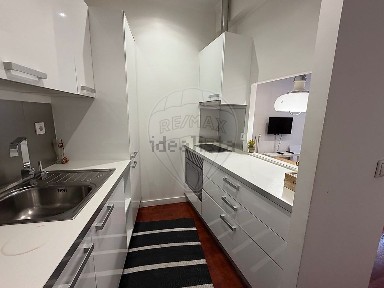 Apartamento T1 à venda na Rua da Oliveira ao Carmo