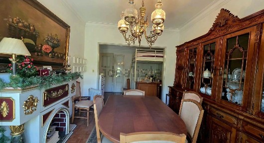 Apartamento T2 à venda na Avenida Câmara Pestana, 5