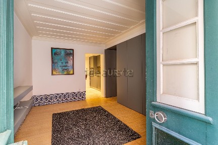 Apartamento T1 à venda na Travessa da Condessa do Rio, 3