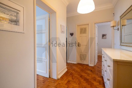 Apartamento T3 à venda na Rua Engenheiro Maciel Chaves s/n