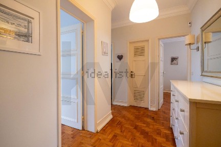 Apartamento T3 à venda na Rua Engenheiro Maciel Chaves s/n
