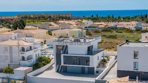 Albufeira e Olhos de Água, Sesmaria - Cerro de Águia, Bairro São Rafael