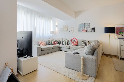Apartamento T5 à venda em Olivais