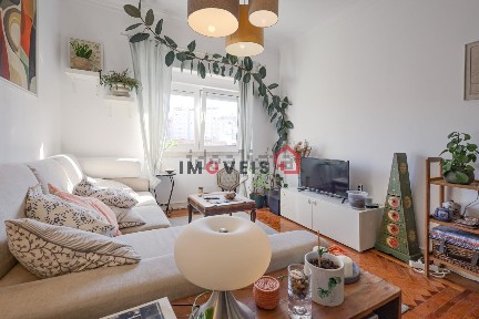 Apartamento T3 à venda no Alto de São João - Alto do Varejão