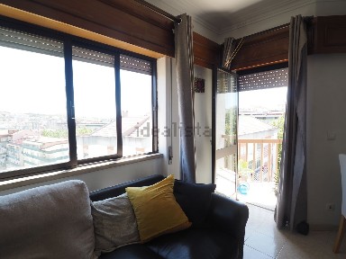 Apartamento T2 à venda na Rua Elias Garcia