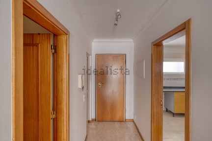 Apartamento T3 à venda na Rua Dom Bosco, 277