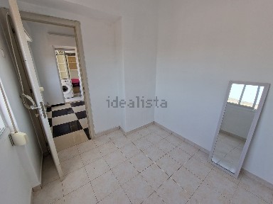 Apartamento T0 à venda na Reboleira