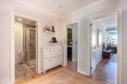 Apartamento T2 à venda na Rua Maria Lalande