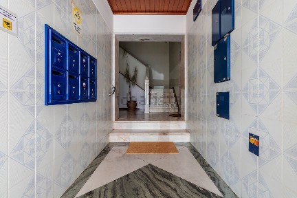 Apartamento T2 à venda na Rua José Brandão de Almeida, 36